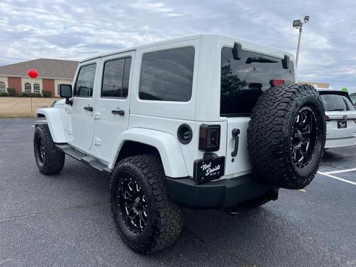 2013 Jeep Wrangler Unlimited Sahara