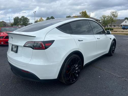 2022 Tesla Model Y Performance