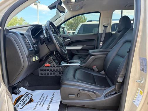 Tan 2021 Chevrolet Colorado ZR2