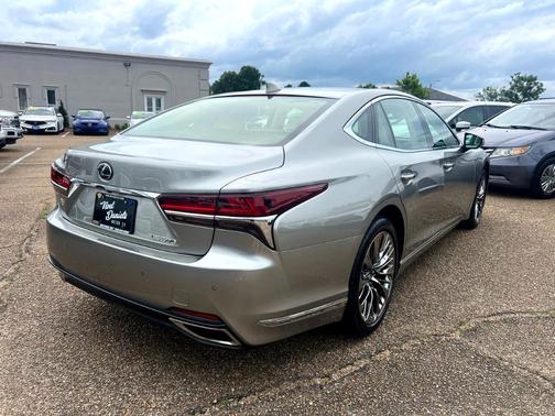2018 Lexus LS 500 Base