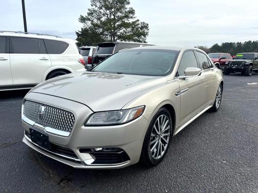 2017 Lincoln Continental Select