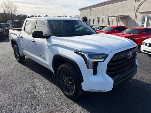2025 Toyota Tundra SR5