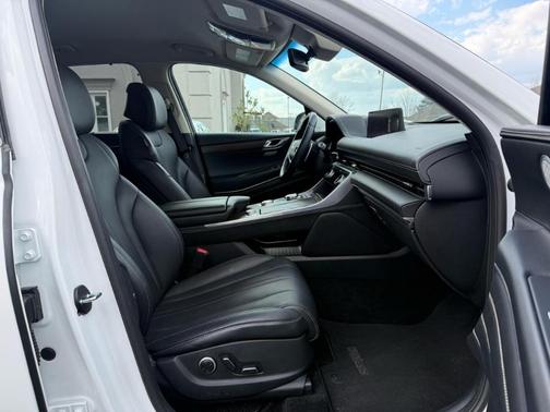 2024 Genesis GV80 2.5T