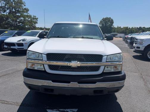 White 2005 Chevrolet Silverado 1500 W/T