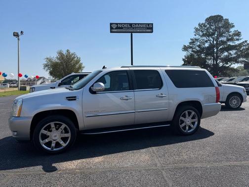 2014 Cadillac Escalade ESV Luxury