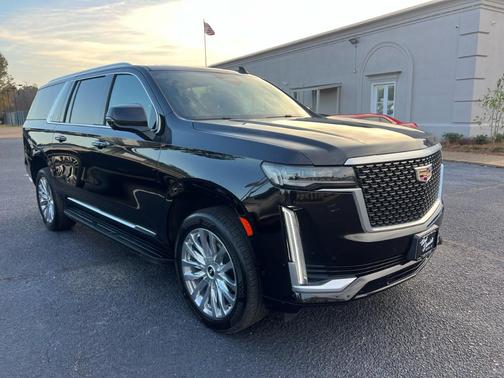 2023 Cadillac Escalade ESV Premium Luxury