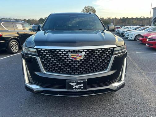 2023 Cadillac Escalade ESV Premium Luxury