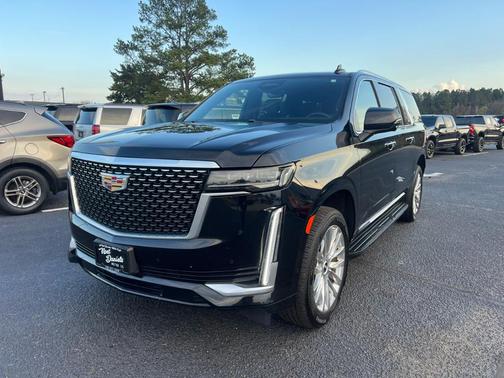 2023 Cadillac Escalade ESV Premium Luxury