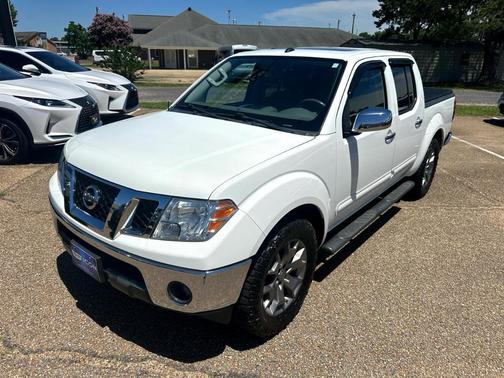 2019 Nissan Frontier SL