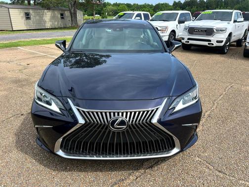 2021 Lexus ES 350 Base