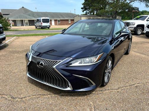 2021 Lexus ES 350 Base