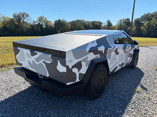 2024 Tesla Cybertruck Base