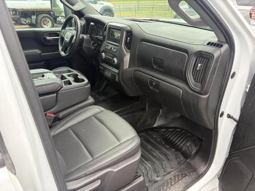 White 2024 GMC Sierra 3500 Pro