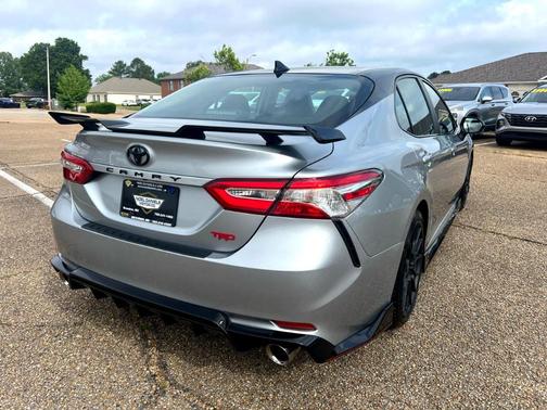 2020 Toyota Camry XSE V6