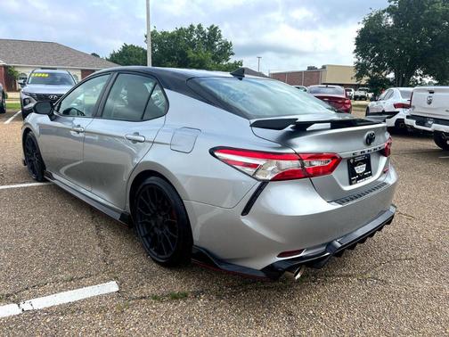 2020 Toyota Camry XSE V6