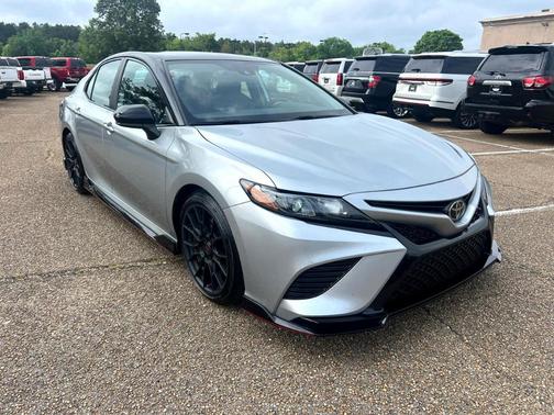 2020 Toyota Camry XSE V6