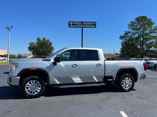 2023 GMC Sierra 2500 SLT