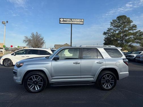 2022 Toyota 4Runner Limited 4WD