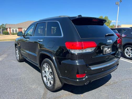 2020 Jeep Grand Cherokee Overland