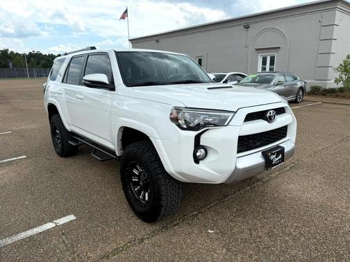 2019 Toyota 4Runner TRD OFF-ROAD