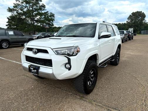 2019 Toyota 4Runner TRD OFF-ROAD