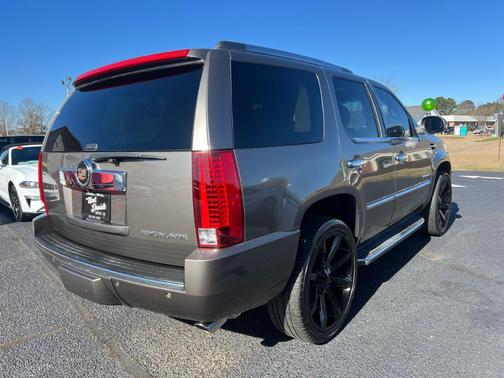 2013 Cadillac Escalade Luxury