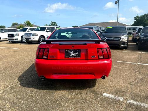 2003 Ford Mustang Mach I