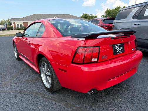 2003 Ford Mustang Mach I