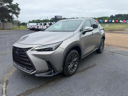 Silver 2023 Lexus NX 350 Premium