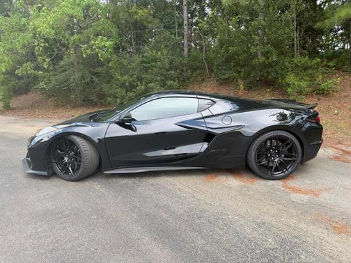 Black 2024 Chevrolet Corvette Z06