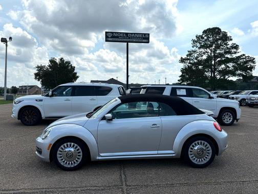 2016 Volkswagen Beetle 1.8T S