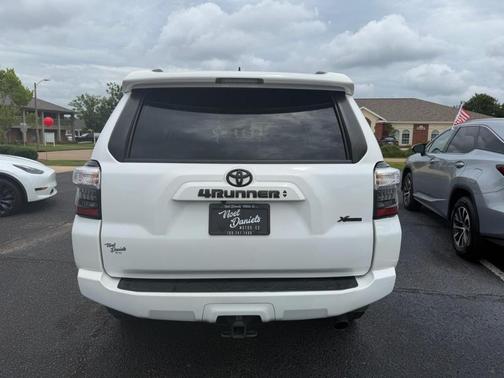 White 2022 Toyota 4Runner SR5 Premium