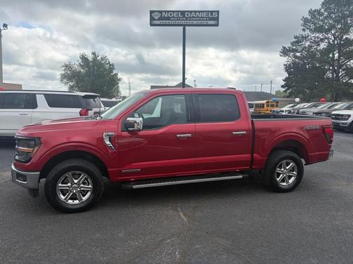 Red 2024 Ford F-150 XLT