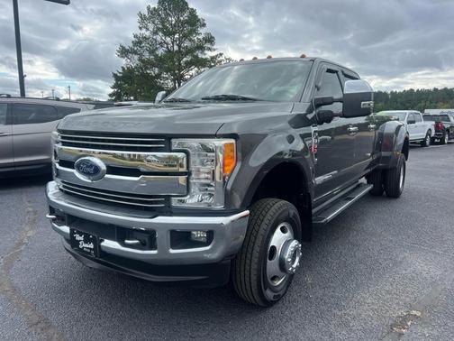 2017 Ford F-350 Lariat Super Duty
