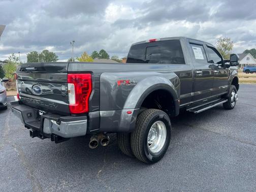 2017 Ford F-350 Lariat Super Duty