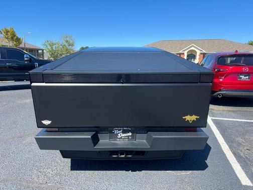 2024 Tesla Cybertruck Base