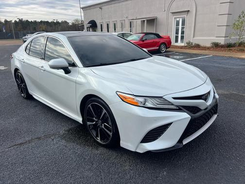 2020 Toyota Camry XSE V6