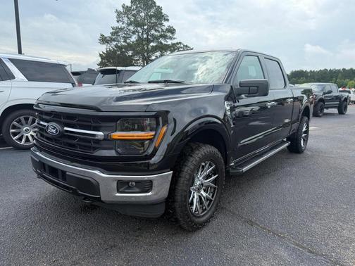 Black 2025 Ford F-150 XLT