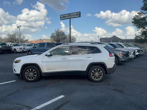 2020 Jeep Cherokee Latitude Plus