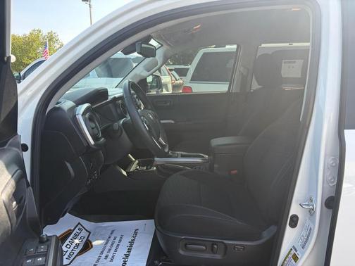 2023 Toyota Tacoma CAB