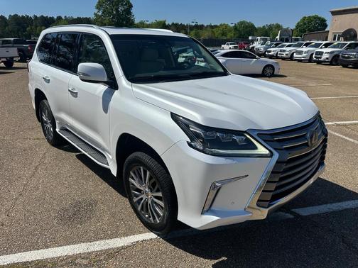 2019 Lexus LX 570 Two-Row