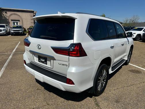 2019 Lexus LX 570 Two-Row