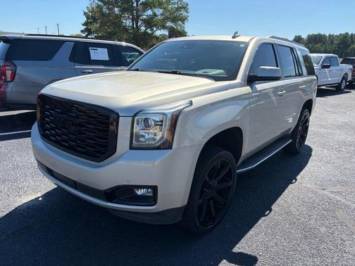 2017 GMC Yukon SLT
