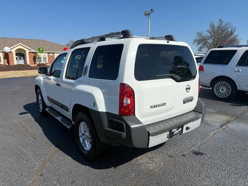 2014 Nissan Xterra S