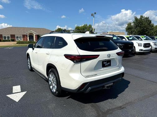 2021 Toyota Highlander Limited