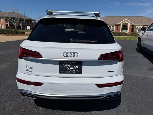 2023 Audi Q5 45 S line quattro Premium