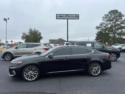 2020 Kia Cadenza SX Limited