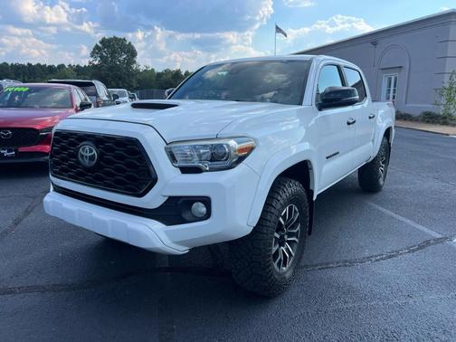 2020 Toyota Tacoma TRD Sport