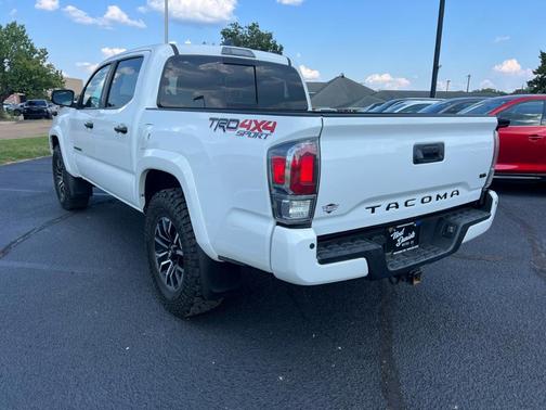 2020 Toyota Tacoma TRD Sport