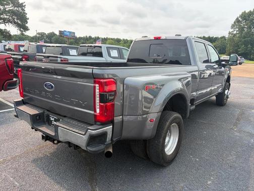 Gray 2024 Ford F-350 Lariat Super Duty